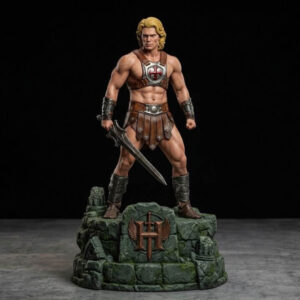 He-Man es el protagonista de la franquicia Masters of the Universe, conocido como el hombre más poderoso del universo. Es el alter ego del Príncipe Adam de Eternia, quien se transforma al levantar su espada y decir: "¡Por el poder de Grayskull... yo tengo el poder!". Defiende su planeta y los secretos del Castillo Grayskull del malvado Skeletor.